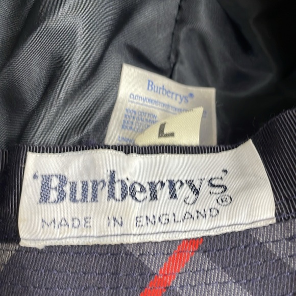 Vintage 90’s Burberry Bucket Hat - Picture 2 of 5
